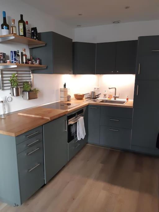Paris: Appartement Batignolles Екстер'єр фото